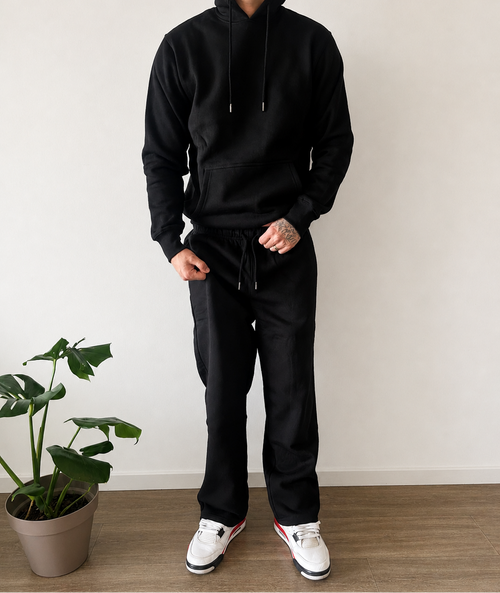Conjunto Heavyweight Negro